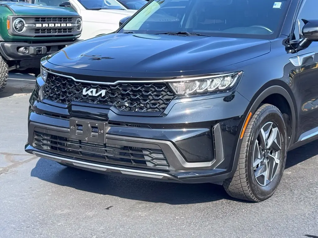 2022 Kia Sorento - $20,000