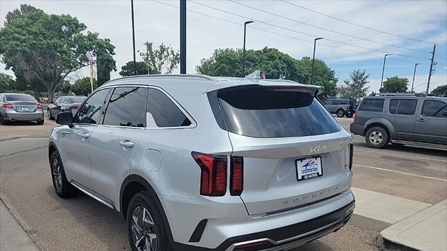 2022 Kia Sorento Hybrid S