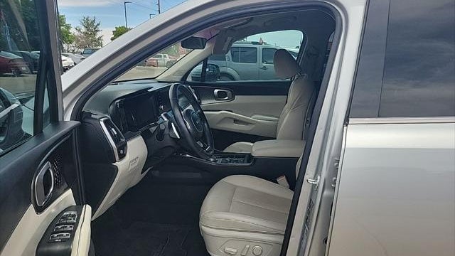 2022 Kia Sorento Hybrid S