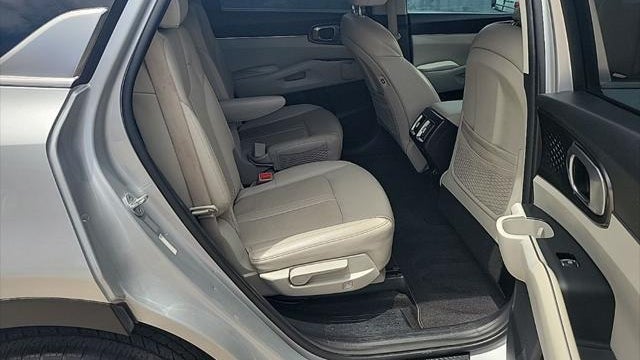 2022 Kia Sorento Hybrid S