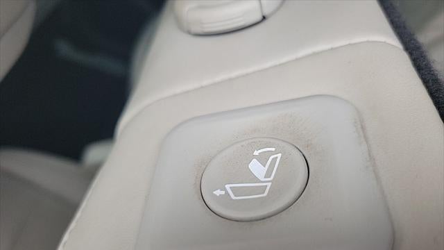 2022 Kia Sorento Hybrid S