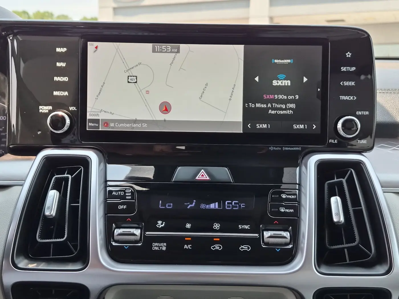 2022 Kia Sorento - $21,810