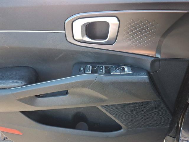 2022 Kia Sorento - $21,500