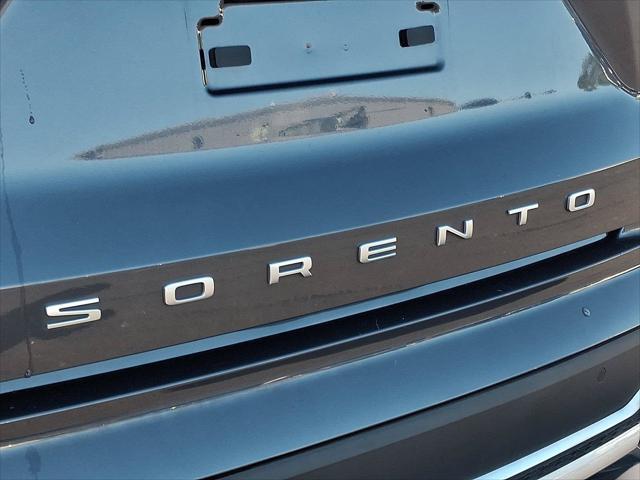 2022 Kia Sorento - $21,500