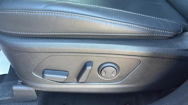 2022 Kia Sorento Hybrid S