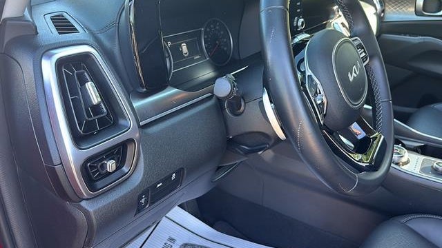 2022 Kia Sorento Hybrid S