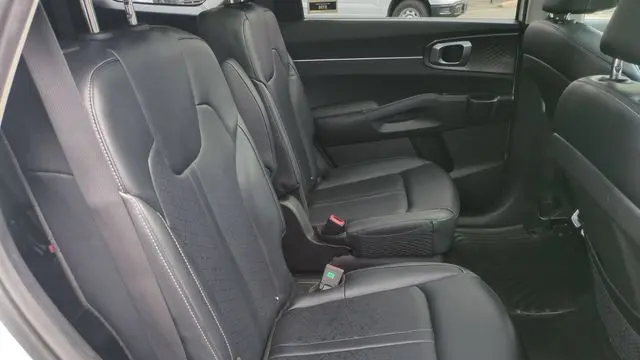 2022 Kia Sorento Hybrid EX