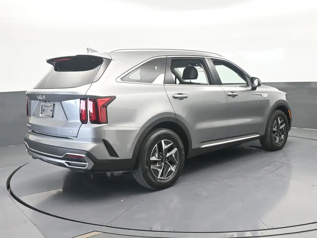2023 Kia Sorento - $28,401