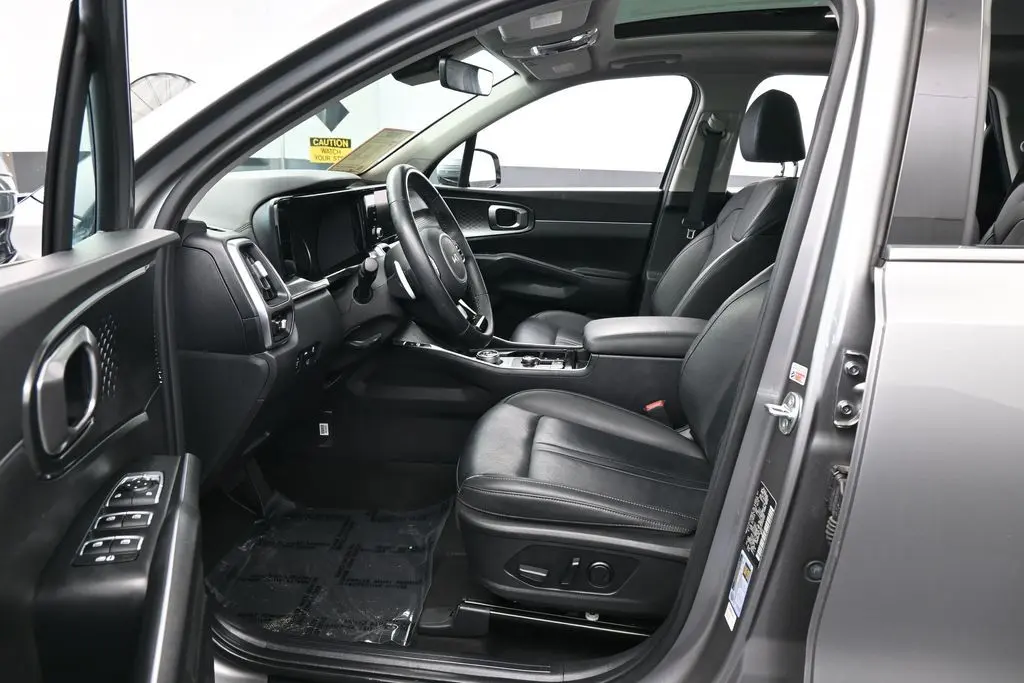 2023 Kia Sorento - $28,401
