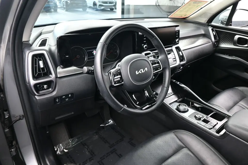 2023 Kia Sorento - $28,401