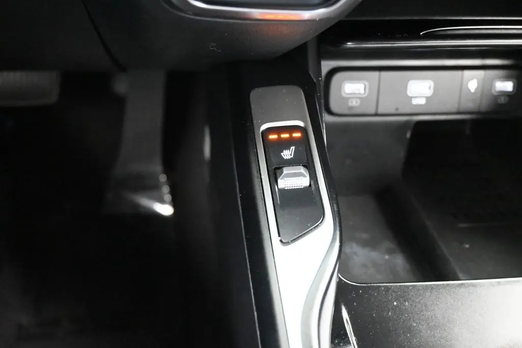 2023 Kia Sorento - $28,401