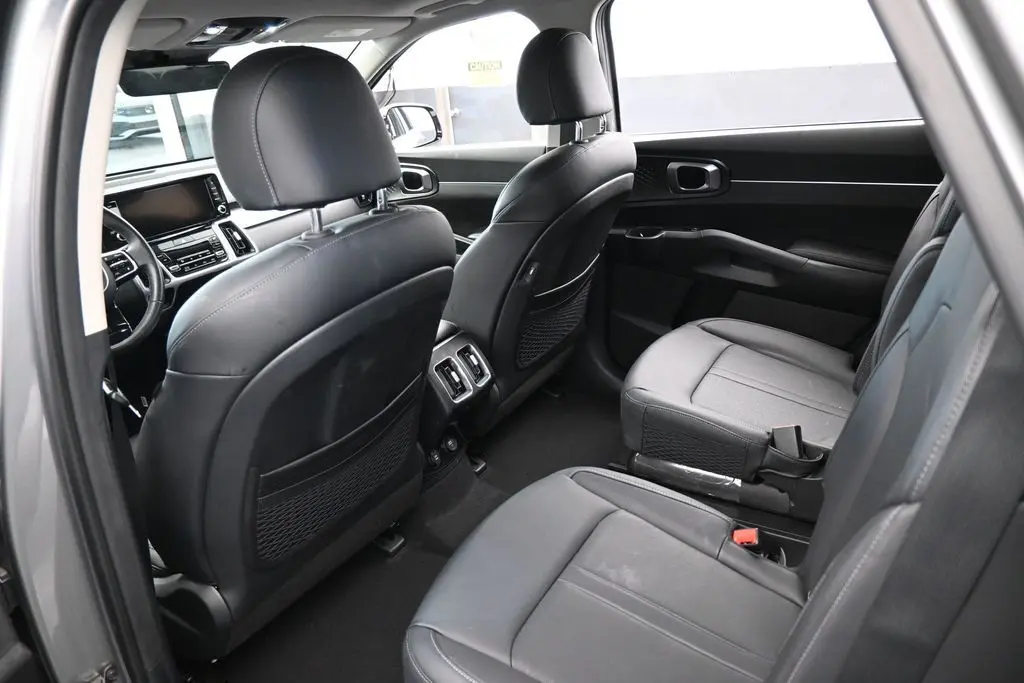 2023 Kia Sorento - $28,401