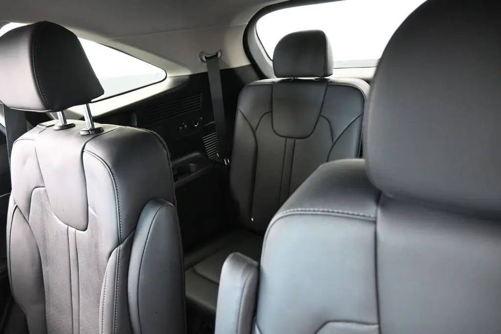 2023 Kia Sorento - $28,401