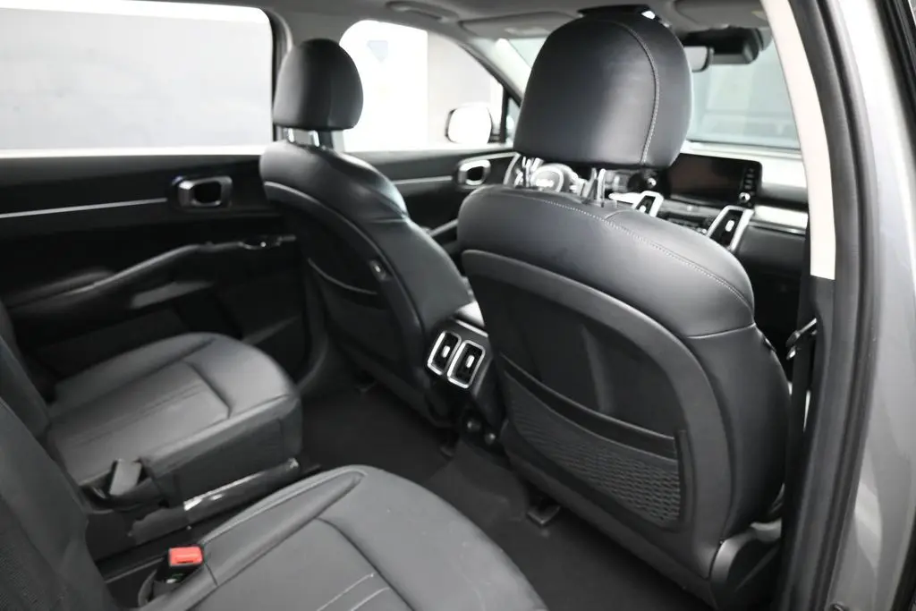 2023 Kia Sorento - $28,401