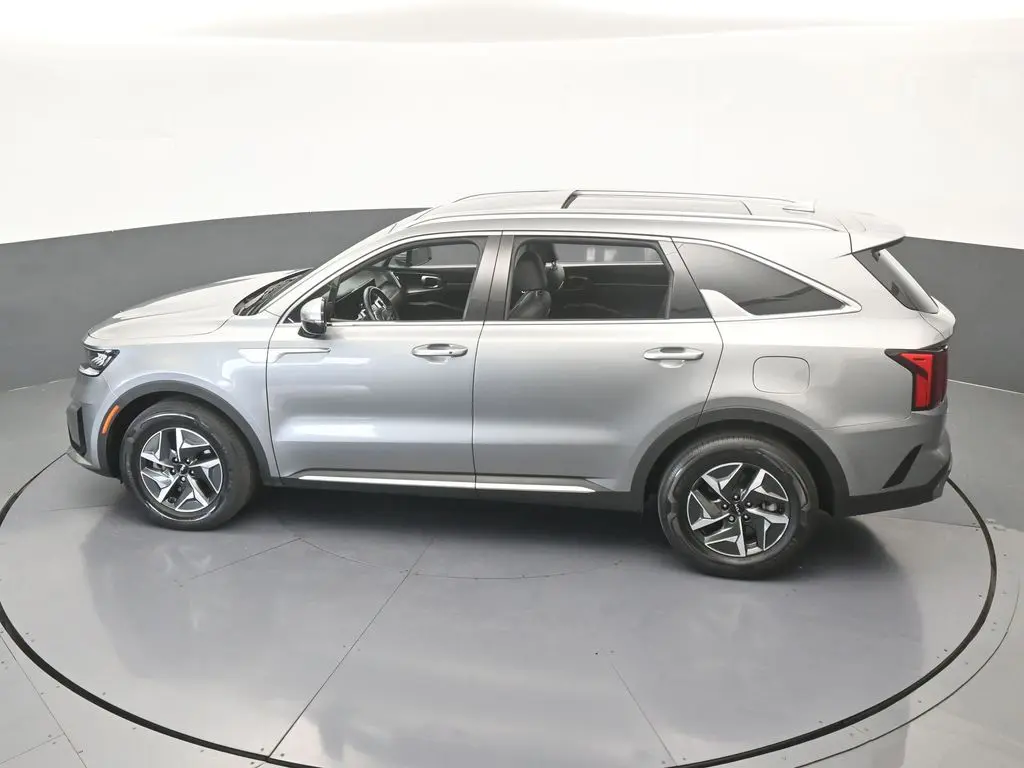 2023 Kia Sorento - $28,401