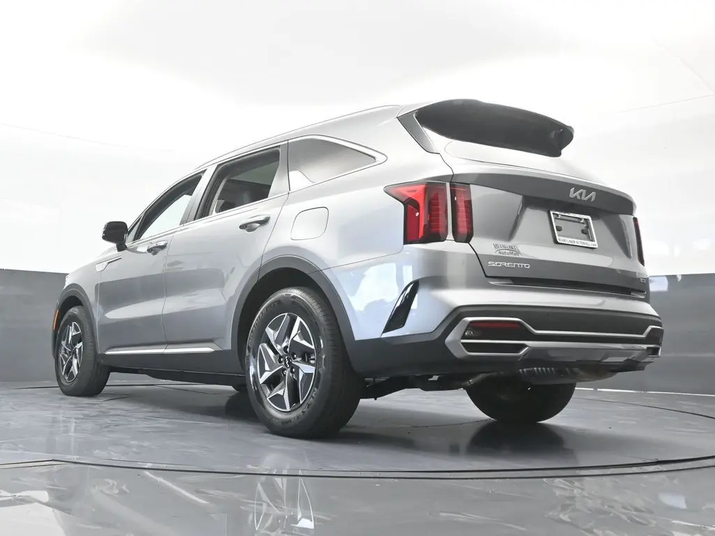 2023 Kia Sorento - $28,401