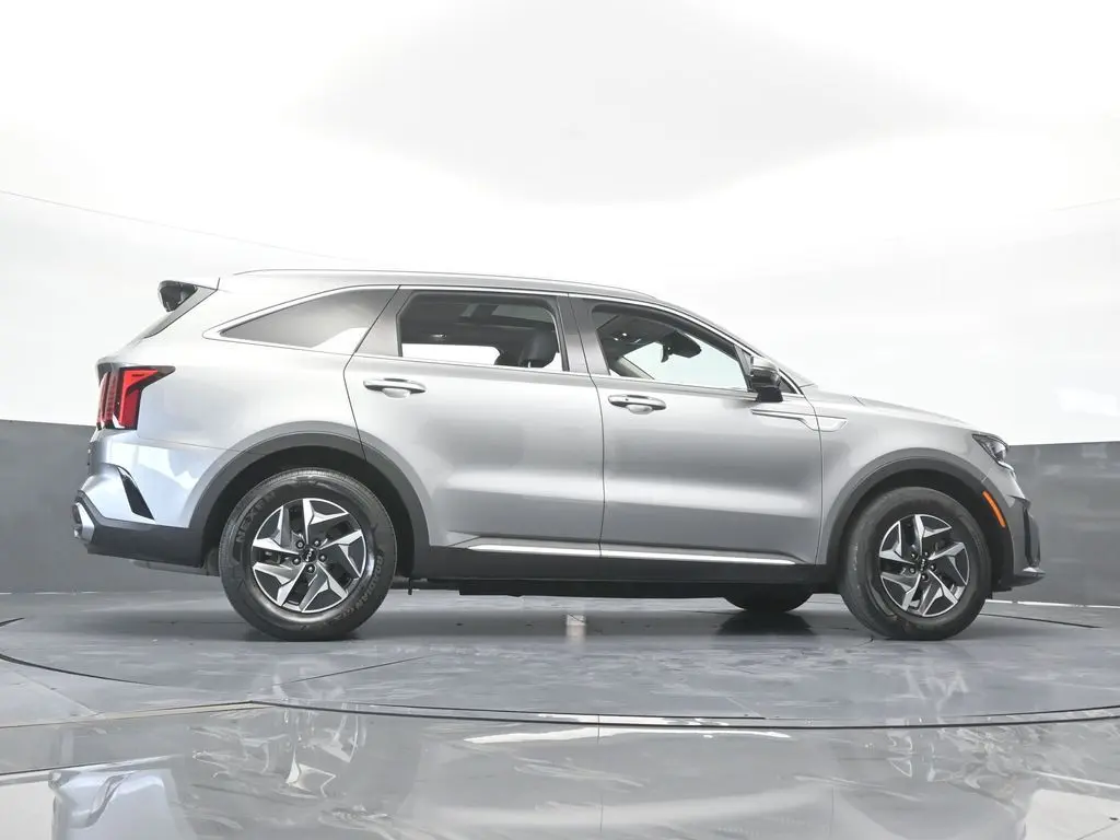 2023 Kia Sorento - $28,401