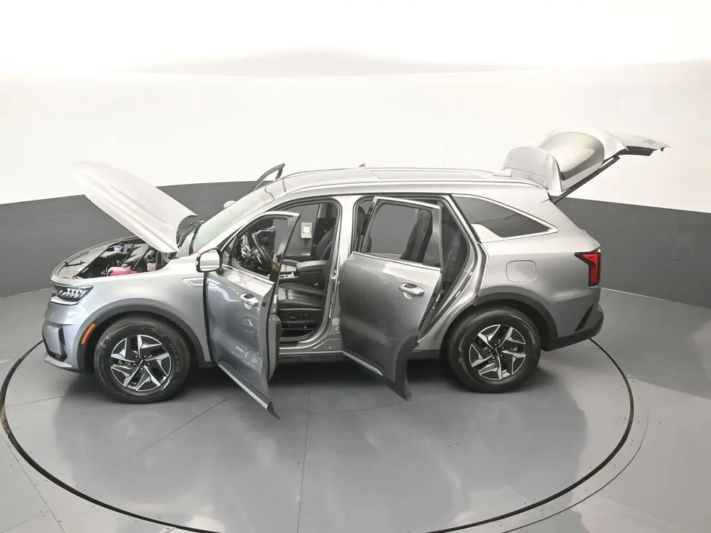 2023 Kia Sorento - $28,401