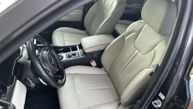 2022 Kia Sorento Hybrid EX