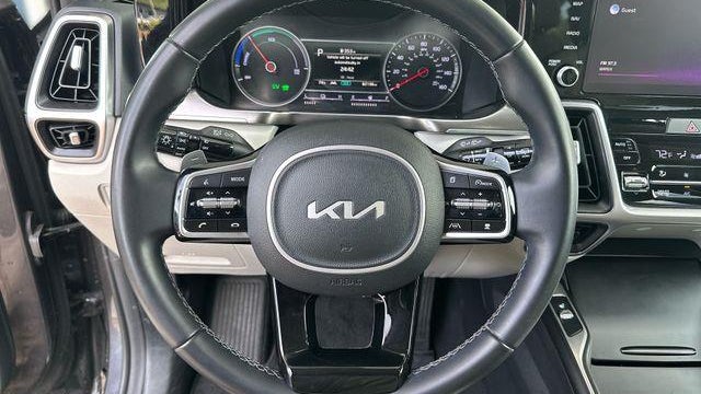 2022 Kia Sorento Hybrid EX