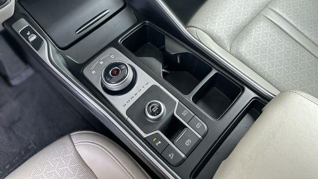 2022 Kia Sorento Hybrid EX