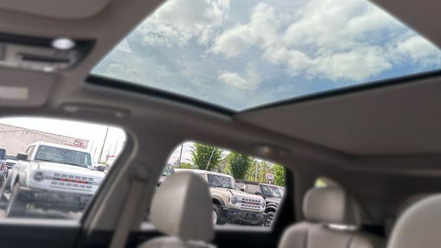 2022 Kia Sorento Hybrid EX