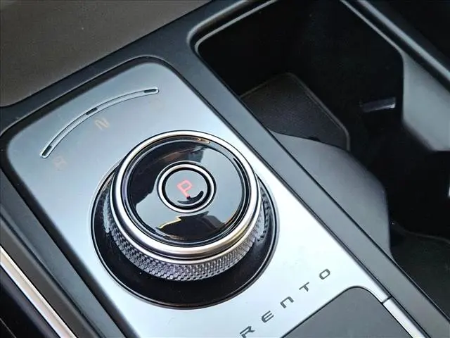 2023 Kia Sorento - $26,405