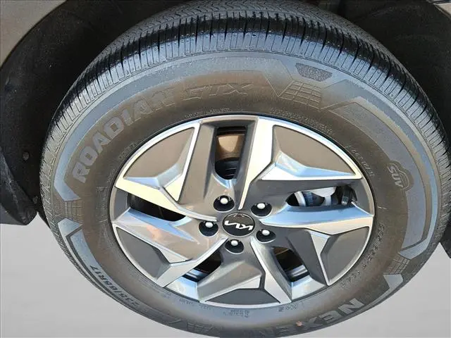 2023 Kia Sorento - $26,405