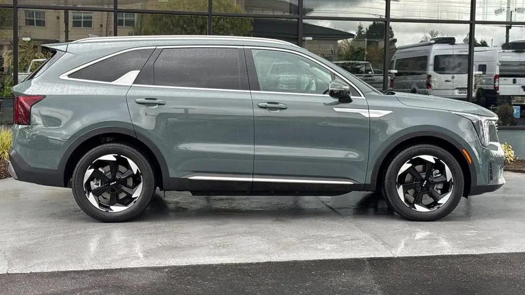 2025 Kia Sorento Hybrid EX