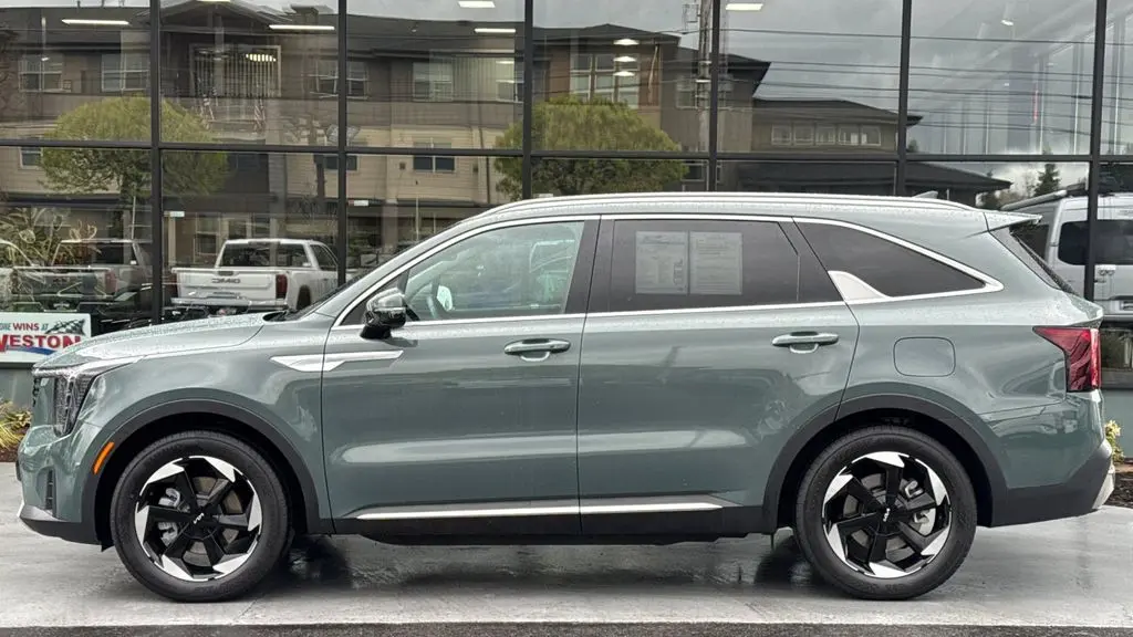 2025 Kia Sorento Hybrid EX