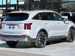 2025 Sorento Hybrid Thumbnail 4
