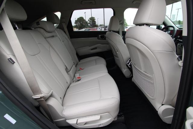 2026 Kia Sorento - $38,333