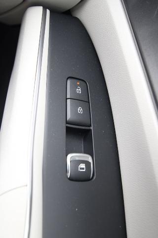 2026 Kia Sorento - $38,333