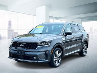 2023 Kia Sorento Hybrid with Platinum Graphite Exterior