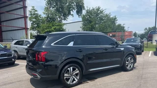 2022 Kia Sorento Hybrid EX