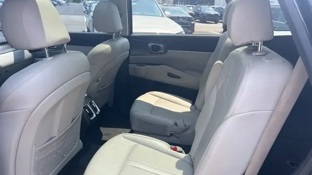 2022 Kia Sorento Hybrid EX