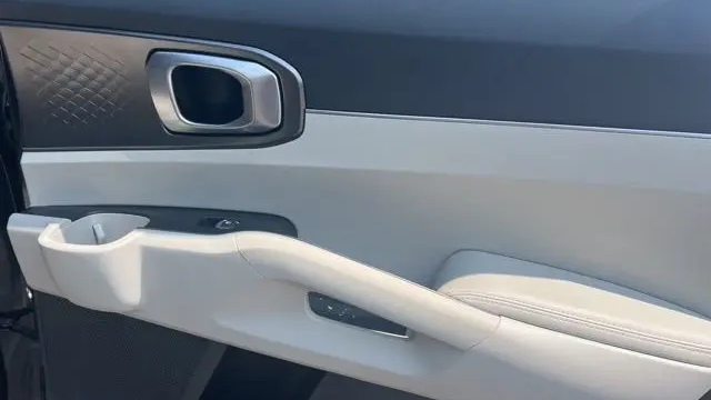 2022 Kia Sorento Hybrid EX