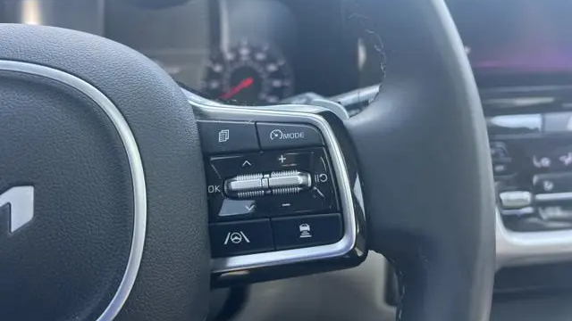 2022 Kia Sorento Hybrid EX