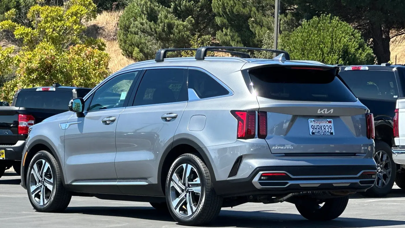 2023 Kia Sorento Hybrid EX
