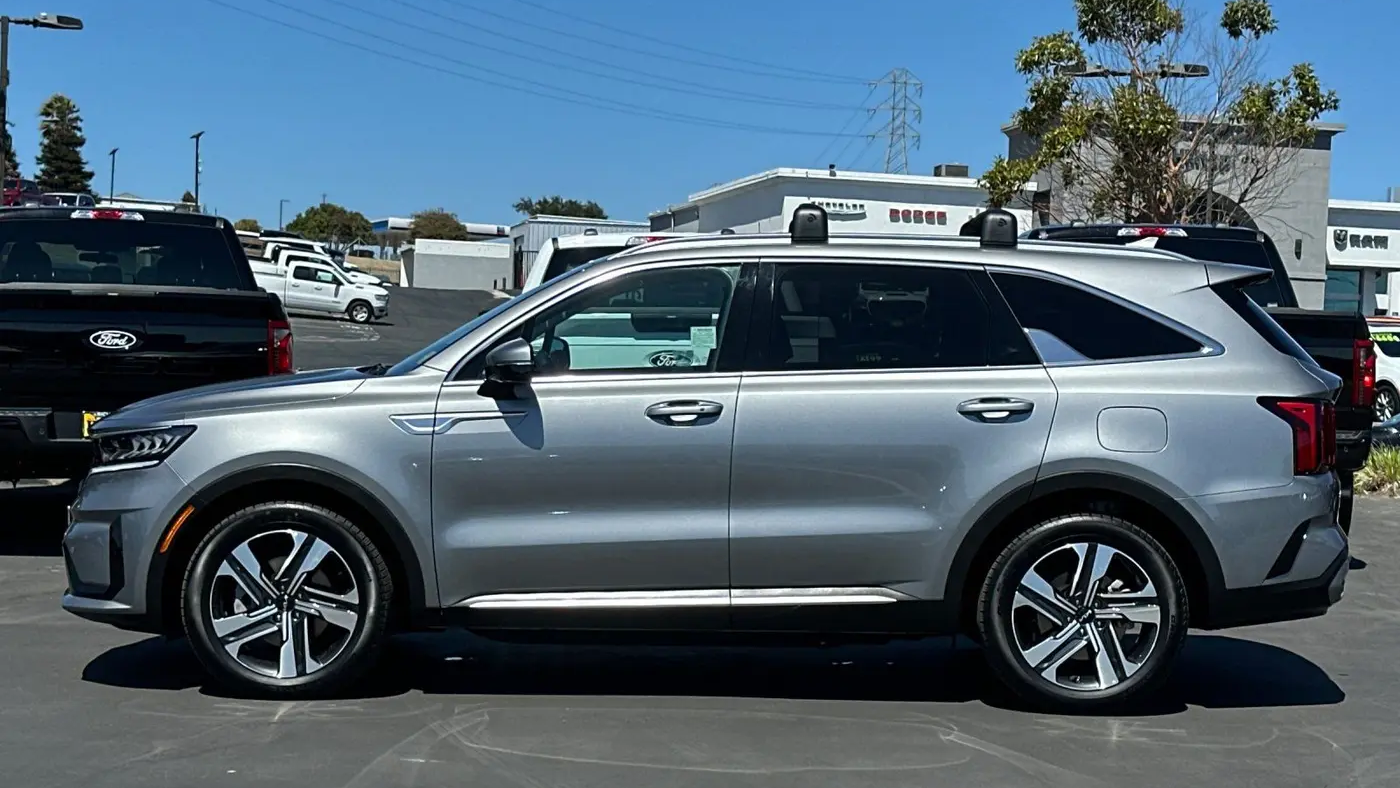 2023 Kia Sorento Hybrid EX