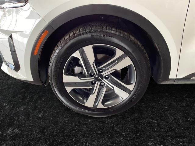 2023 Kia Sorento - $34,000