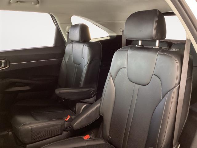 2023 Kia Sorento - $34,000