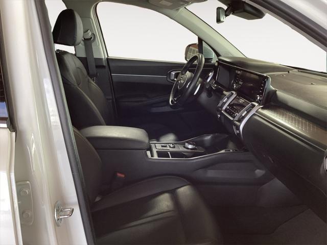 2023 Kia Sorento - $34,000
