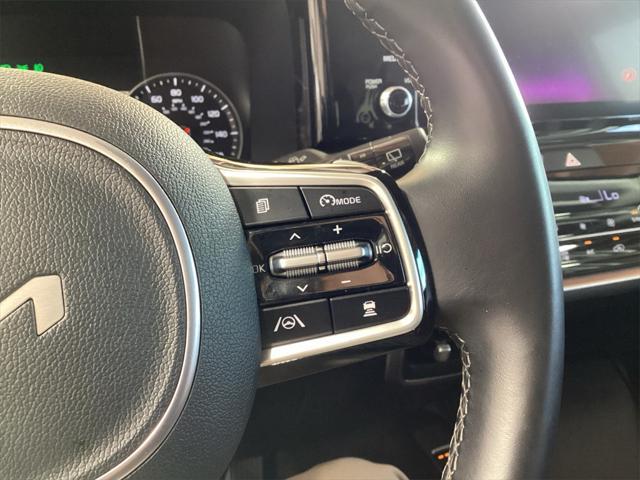2023 Kia Sorento - $34,000