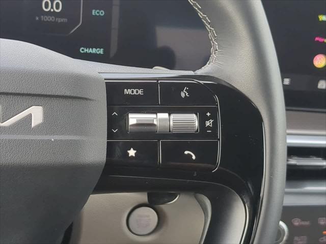 2026 Kia Sorento - $41,998