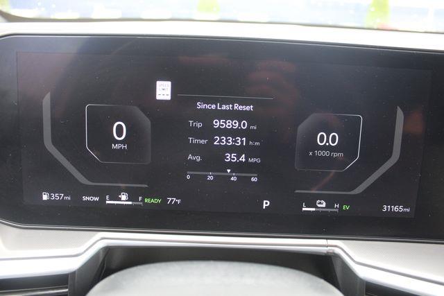 2025 Kia Sorento - $32,490