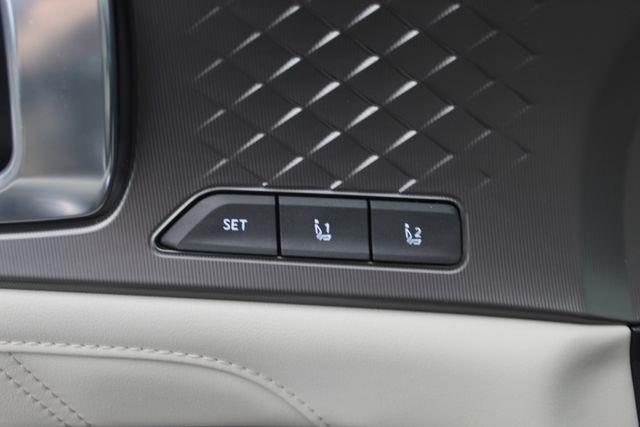 2025 Kia Sorento - $32,490
