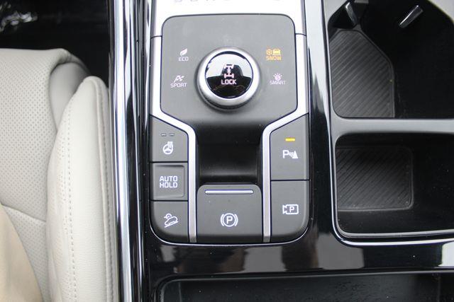 2025 Kia Sorento - $32,490
