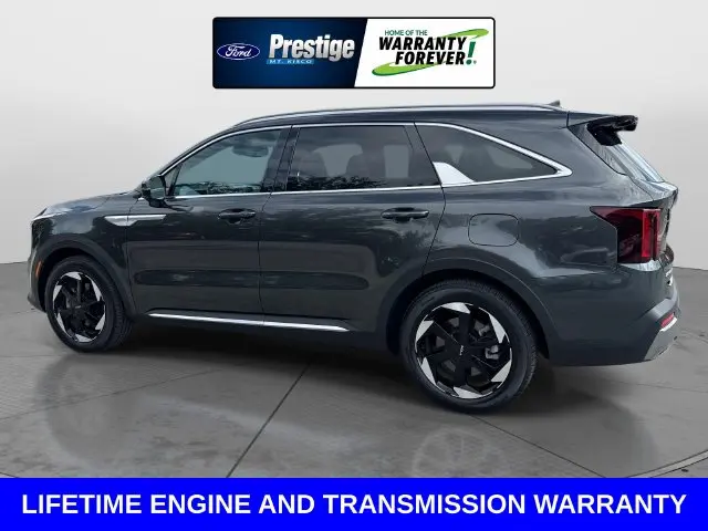 2025 Kia Sorento - $35,800