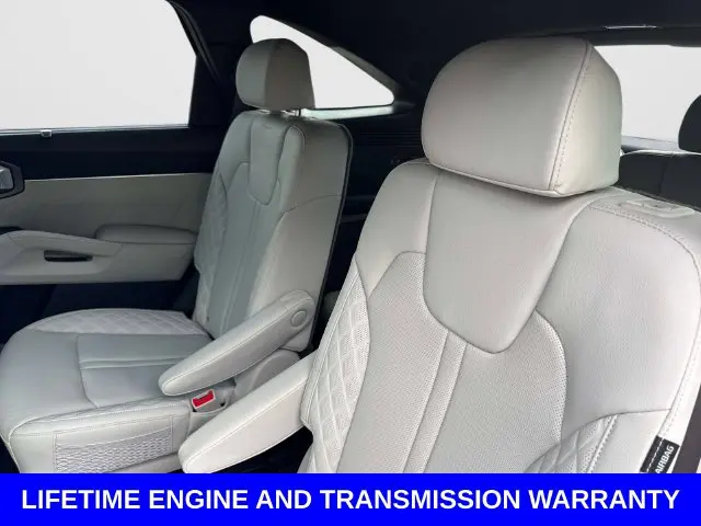 2025 Kia Sorento - $35,800